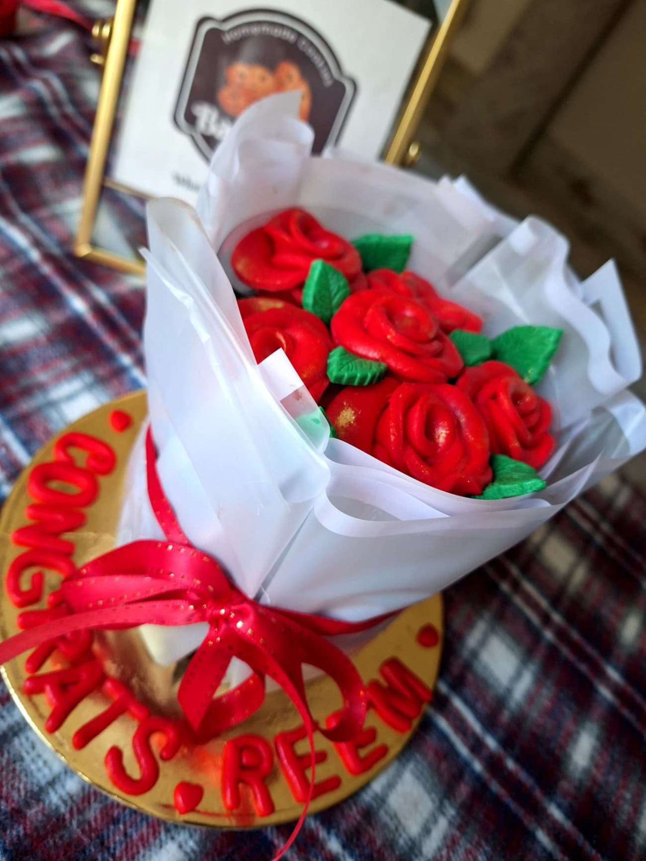 Bouquet cake image 1