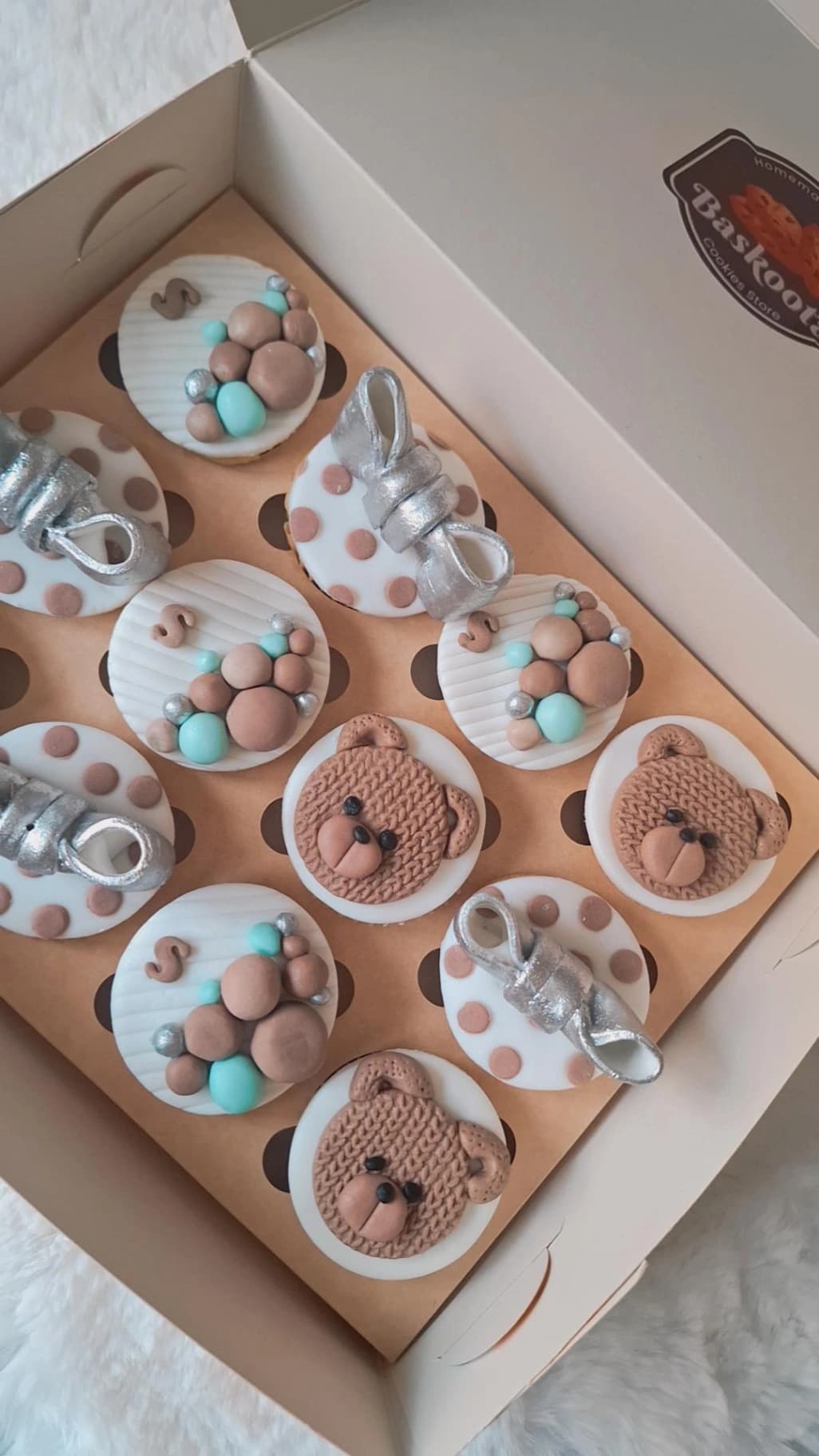 Tedddy bear cupcake image 1